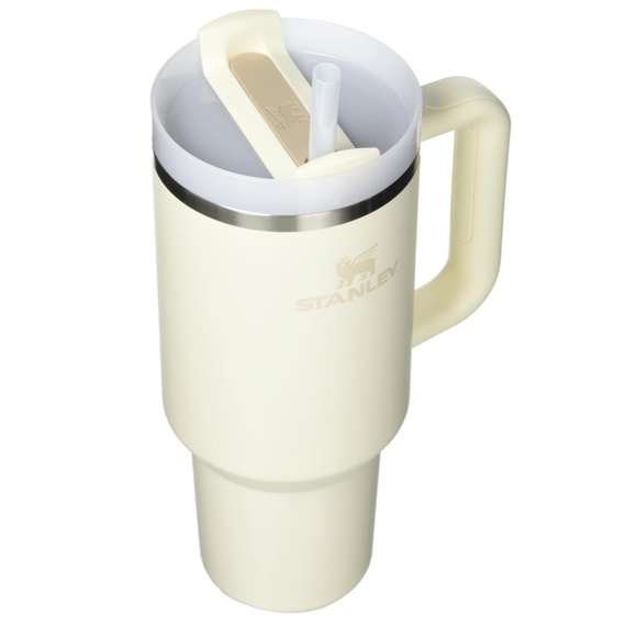 NEW STANLEY Quencher H2.0 Tumbler with Handle and Straw 40 oz | Cream - Picture 4 of 9